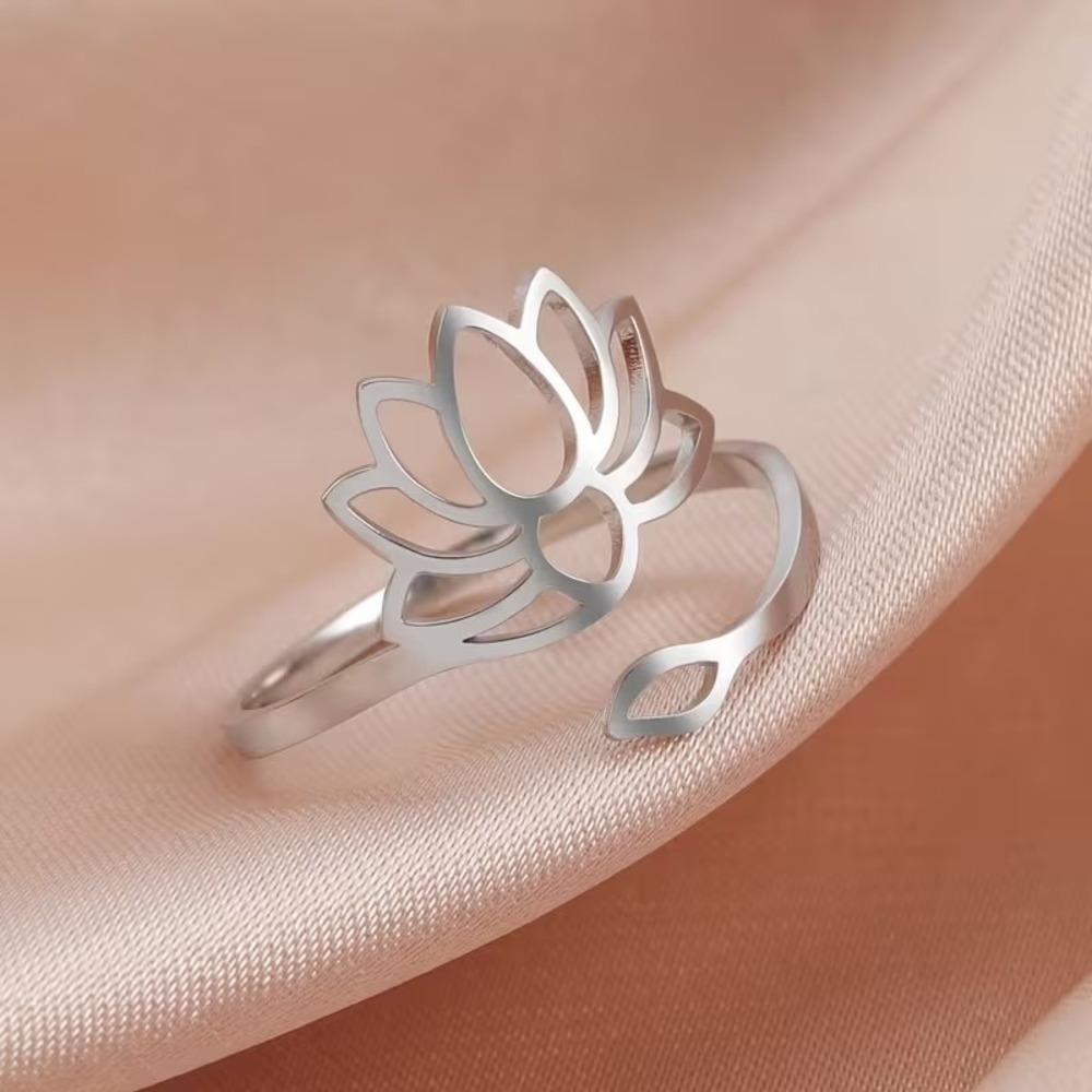 Lotus Flower Adjustable Ring 304 Stainless Steel Silver Tone Wrap Band Women